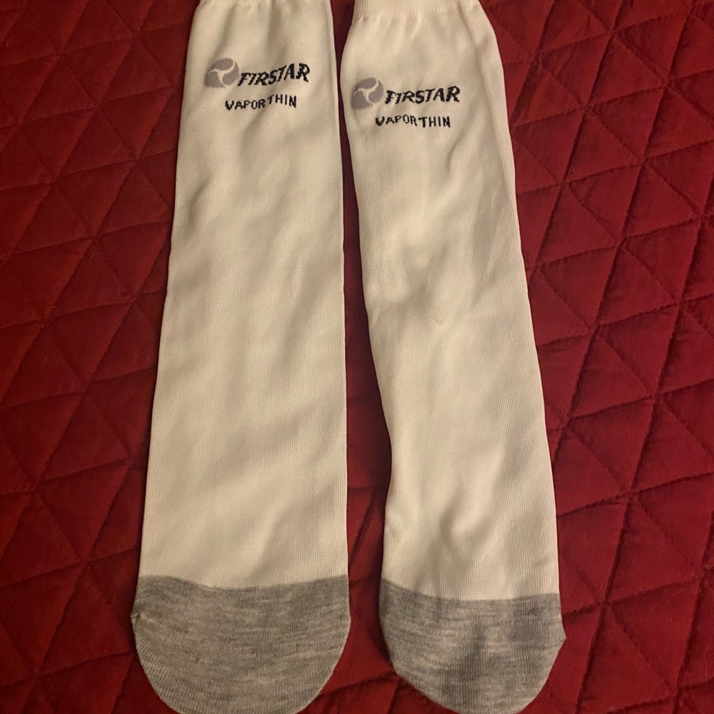 Firstar Vapour Thin Sani Ice Hockey Socks NWOT!